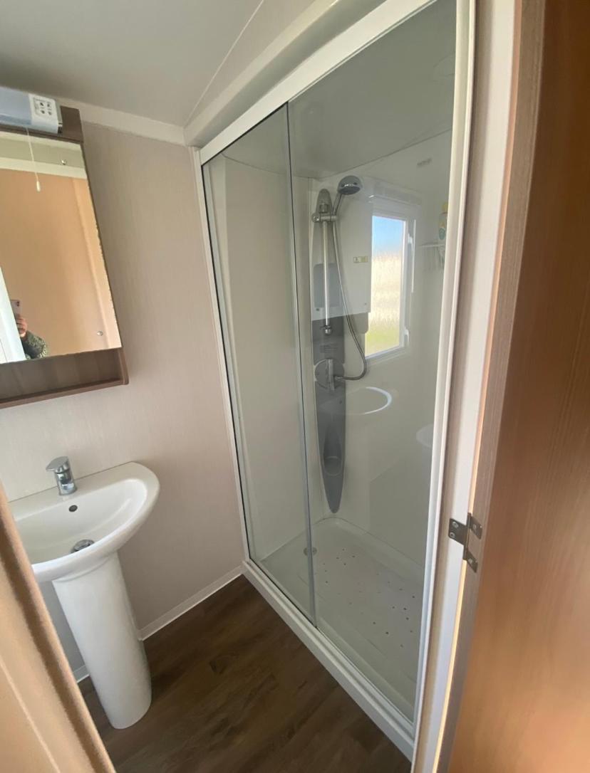 פאגהם Caravan Church Farm Holiday Village מראה חיצוני תמונה